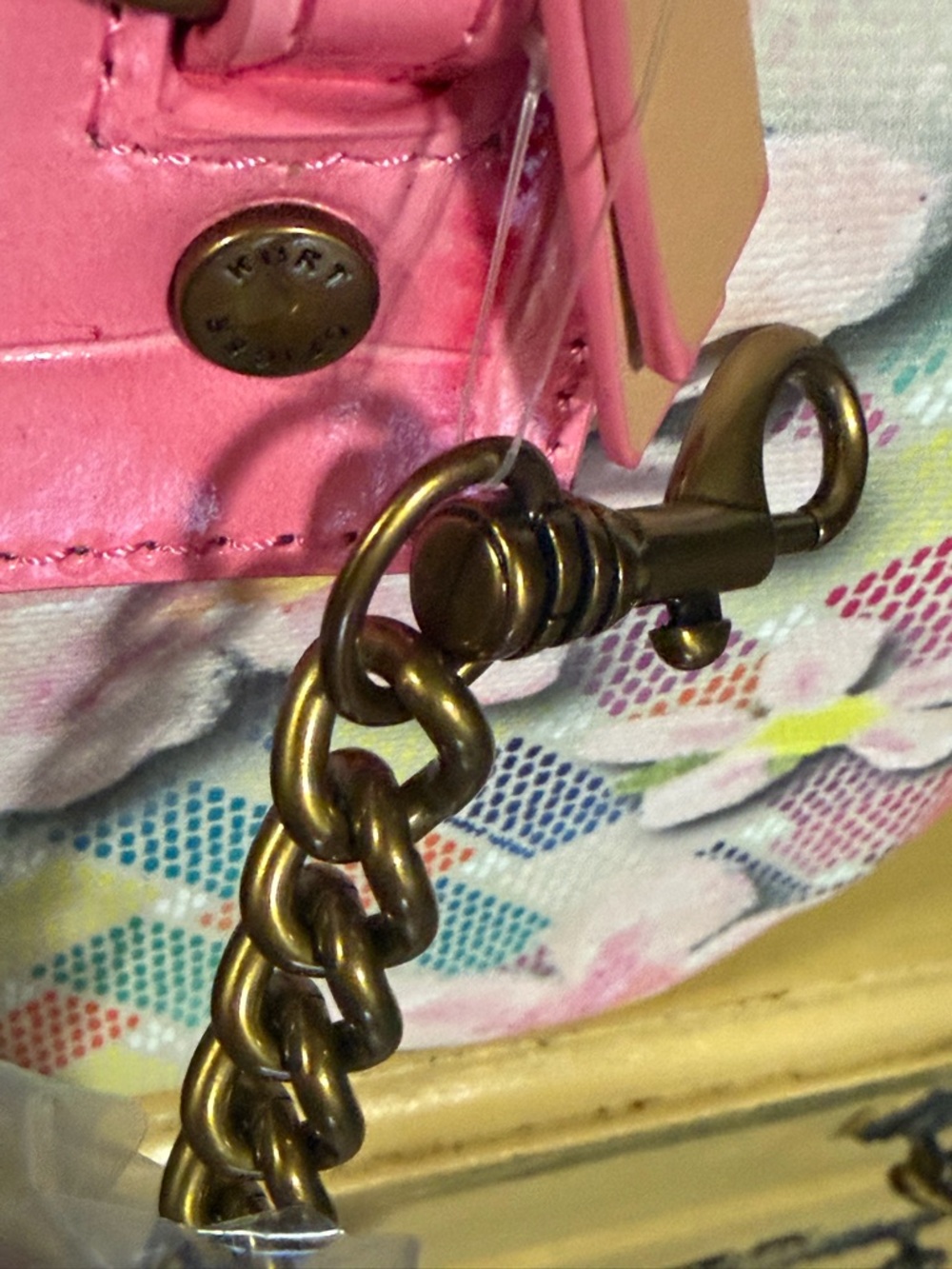 Kurt Geiger Duffel Crossbody Bag. NEW with Tags . - Picture 9 of 9